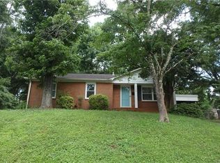 6408 Springfield Dr, Charlotte, NC 28212