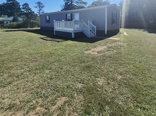 13256 Richmond Hwy, Appomattox, VA 24522