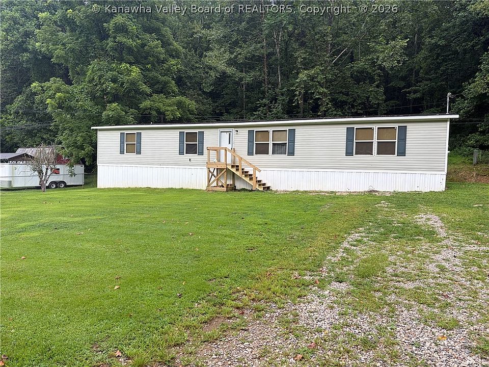 1st image of 213 Hewett Town Cir