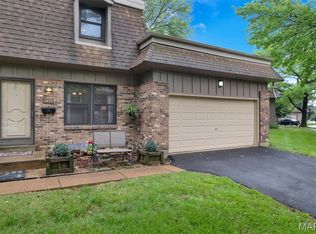 2457 Charente Dr, Maryland Heights, MO 63043