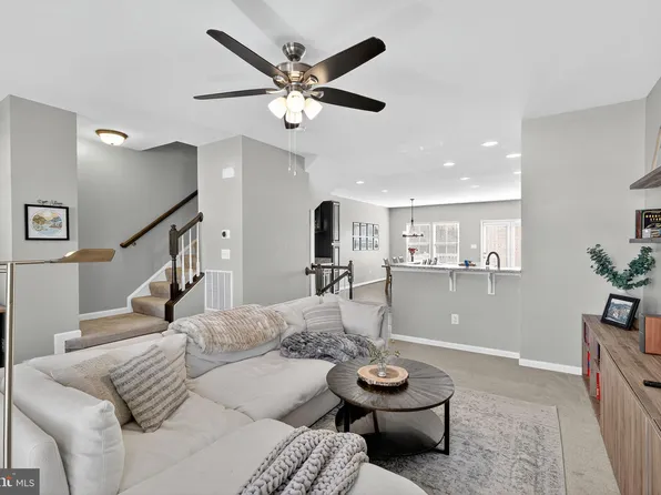 10789 Hinton Way, Manassas, VA 20112