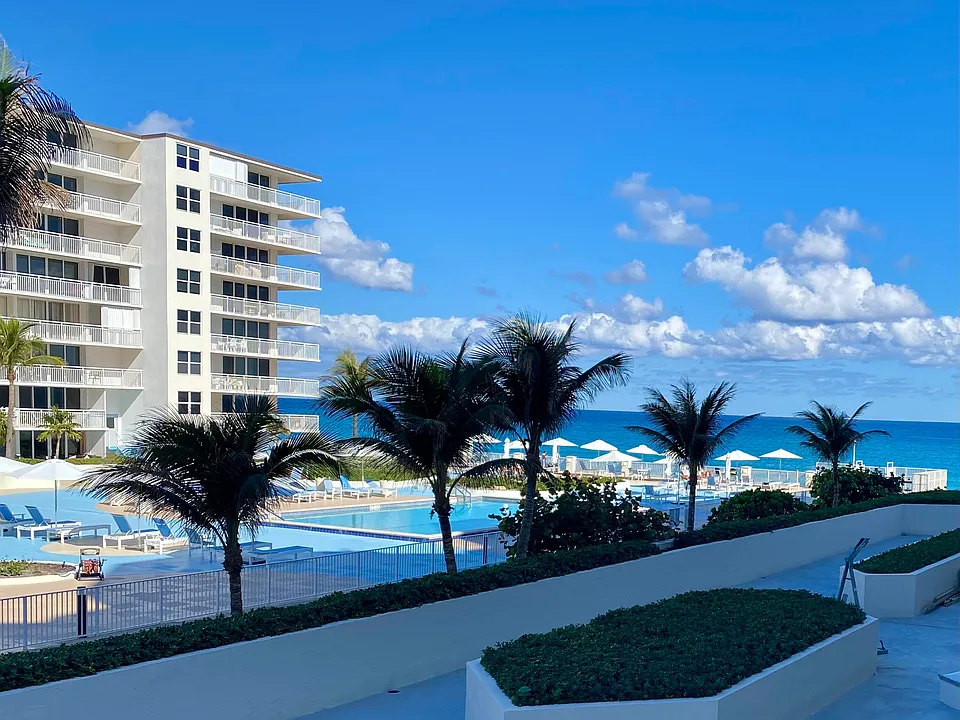 3560 S Ocean Blvd #306
