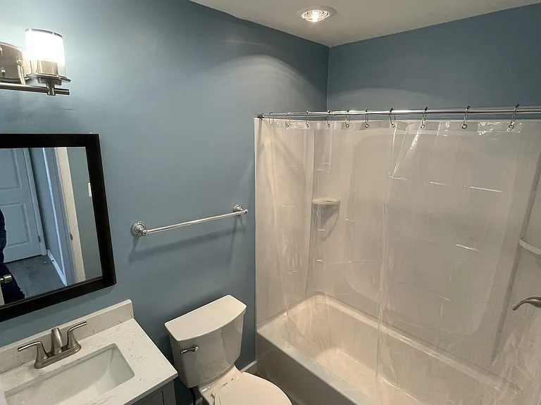 390 Minor St #8 — Photo 6