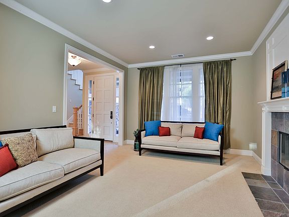4th image of 1828 McNiff Pl