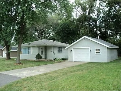 314 Parkside Ave photo 1