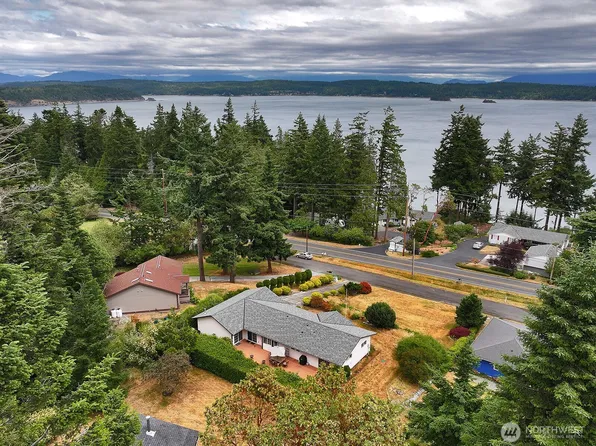 4535 Skagit Vista Drive, Oak Harbor, WA 98277