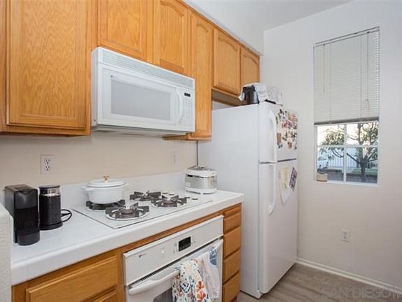 5th image of 8674 New Salem St Unit 121