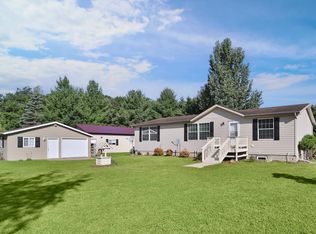 3466 Scandia Dr, Cushing, MN 56443