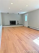 10 Elderwood Ln — Photo 8