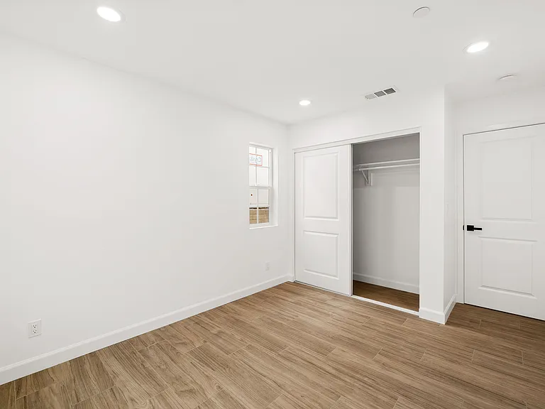 424 Locust St #D — Photo 14