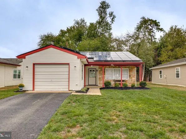 5 Narberth Pl, Southampton, NJ 08088