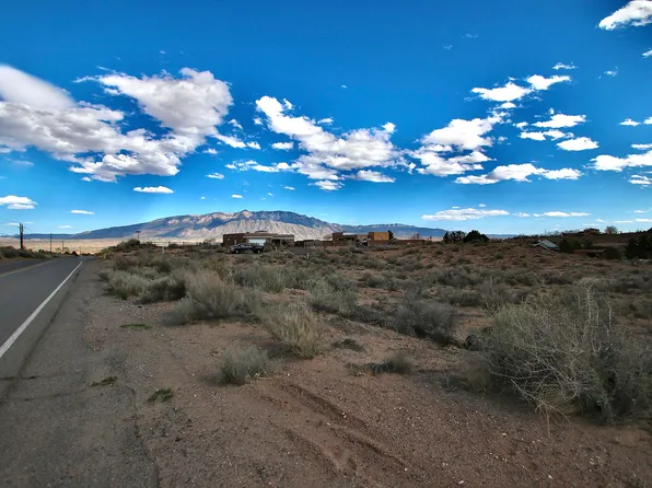 1841 Galicia Ct NE, Rio Rancho, NM 87144