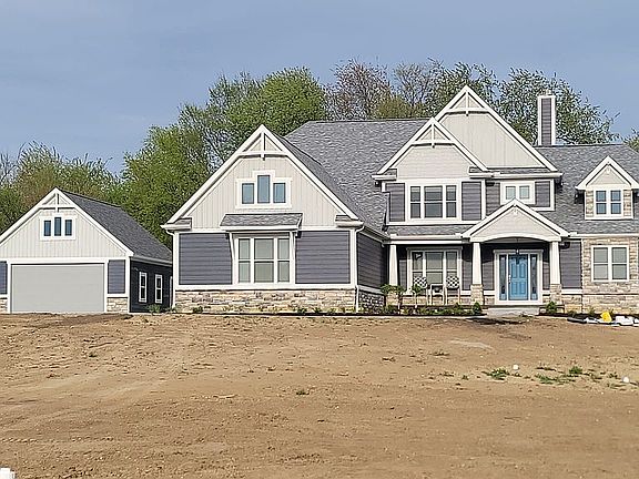 2nd image of 50 Clubhouse Dr