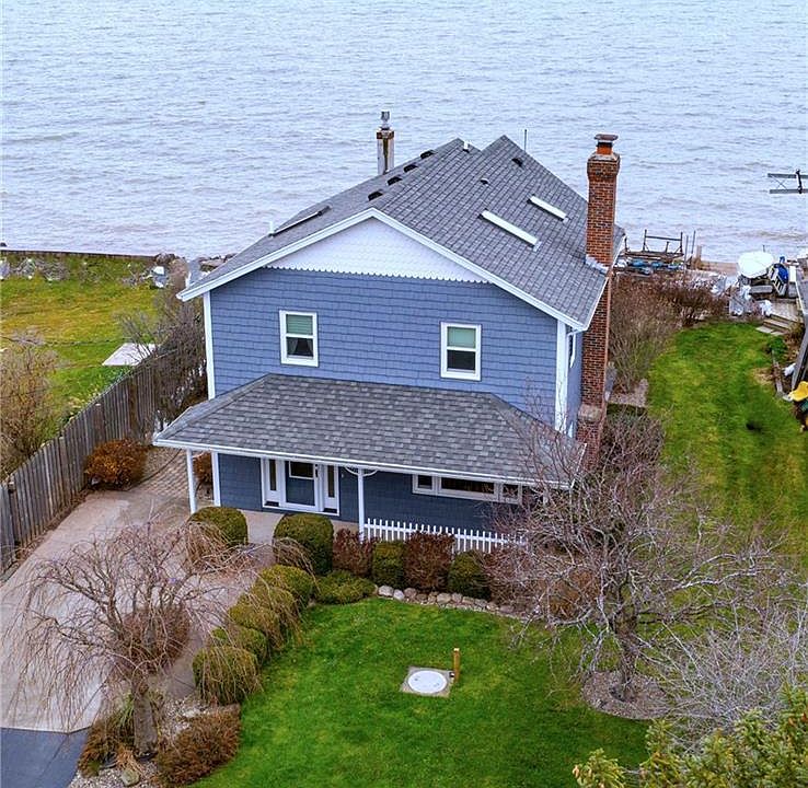 1st image of 42 W Beach Dr