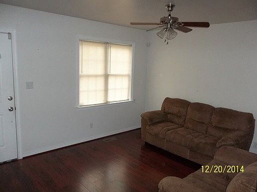 3rd image of 1068 7th St