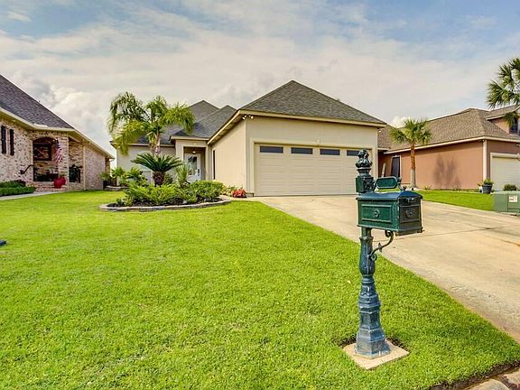 2nd image of 1457 Royal Palm Dr