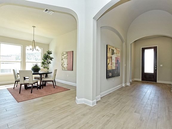 Dining and Entry