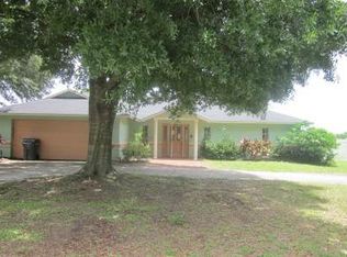 7 Fort Clinch Heights Rd, Frostproof, FL 33843