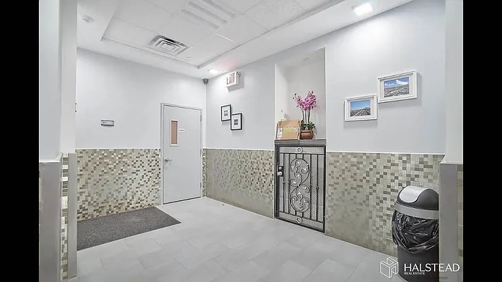 Rented by Halstead Real Estate | media 48