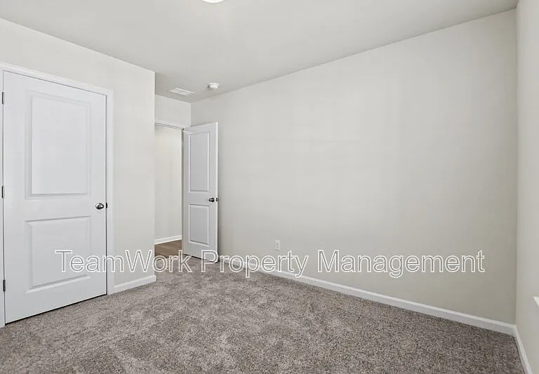 9413 Sun Fountain Dr — Photo 27