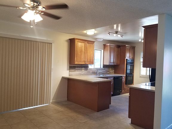 2nd image of 2740 E De Soto St APT 1