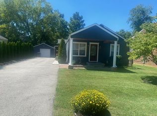 424 Lyndon Ln, Lyndon, KY 40222