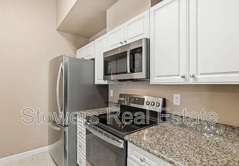 7102 Cross Creek Cir #C — Photo 12
