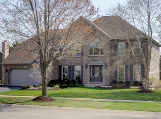 3748 Caine Dr, Naperville, IL 60564