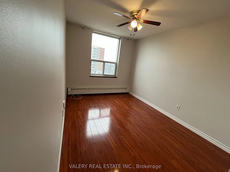 31 Four Winds Dr #708 — Photo 15