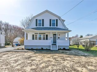 463 Greenfield Ave, Stratford, CT