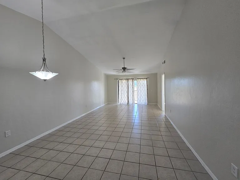 4815 Triton Ct E #11 — Photo 9