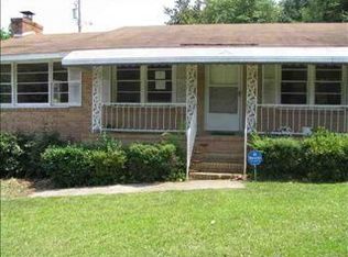 218 Beasley St, Laurens, SC 29360