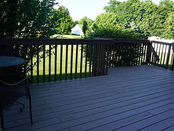 3rd image of 5220 Aspen Meadow Dr