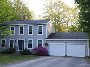 10 Harding Dr, Windham, ME 04062