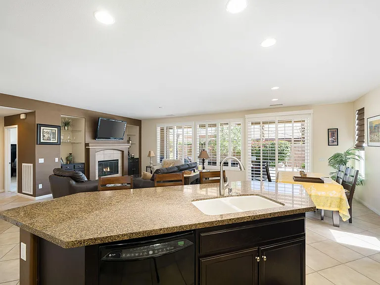 81462 Joshua Tree Ct — Photo 17