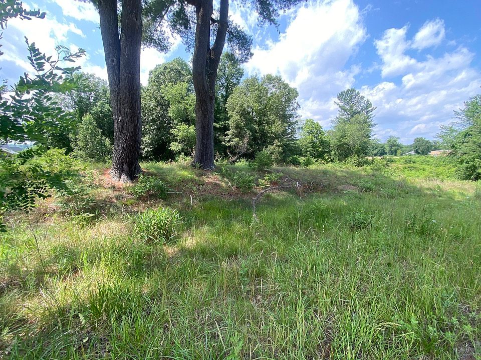 1st image of 761 College Hwy