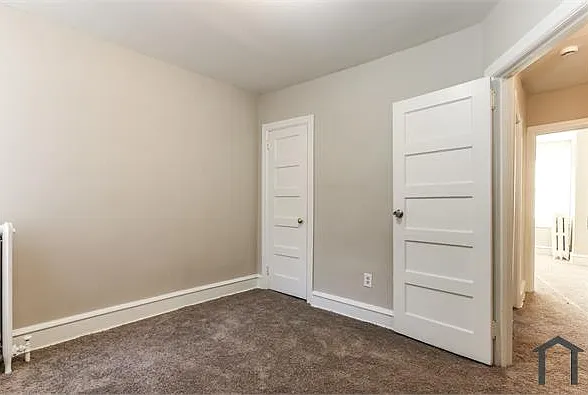 4715 Loring St — Photo 6