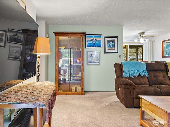 4th image of 3300 Carpenter Road SE #18