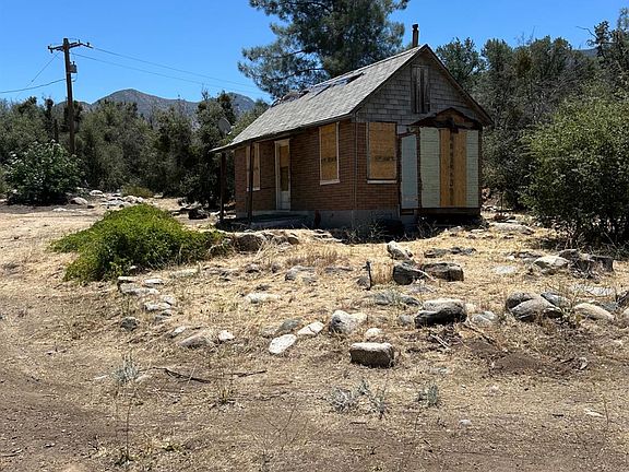 4th image of 248 Bodfish Canyon Rd