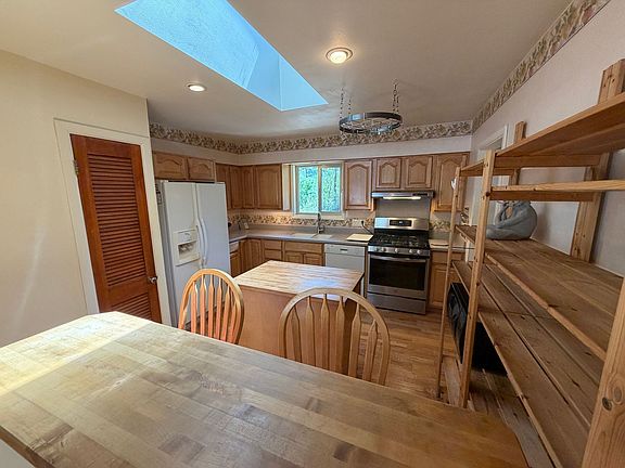 5th image of 2708 Delwood Ave