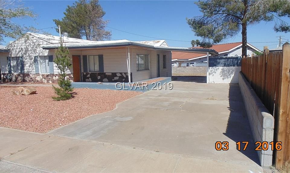 1st image of 601 Blackmore Dr #0