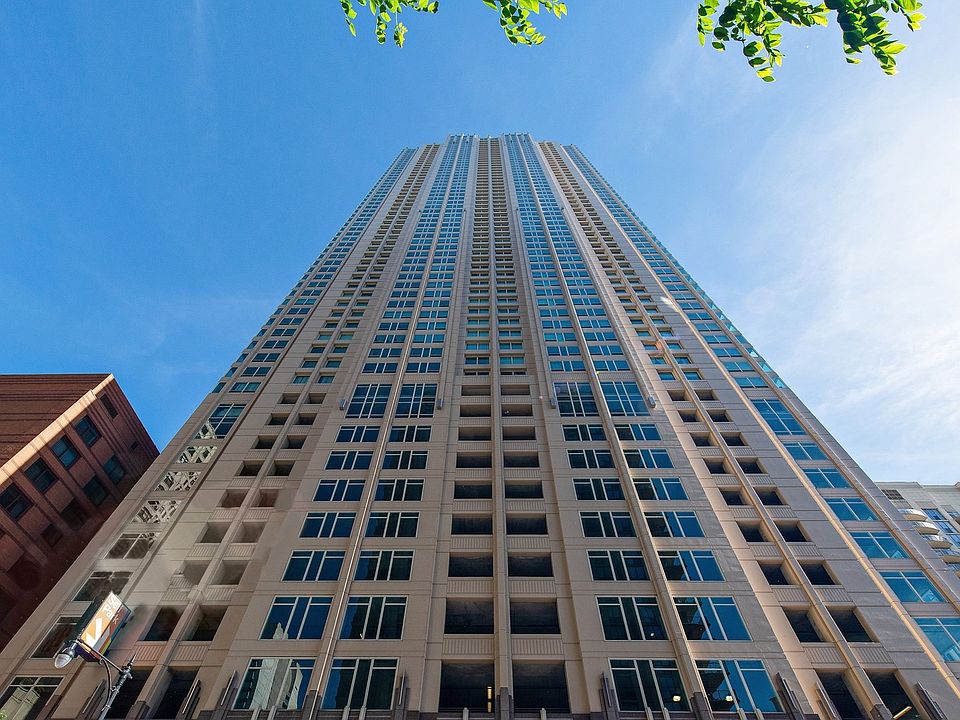 1st image of 33 W Ontario St APT 26H