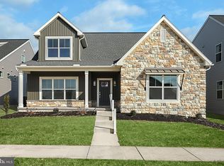 9 Pinnacle Ridge Dr, Annville, PA 17003