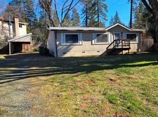 10419 Manzanita Dr, Grass Valley, CA 95945
