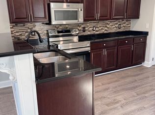 12 Susan St, Stafford, VA 22556