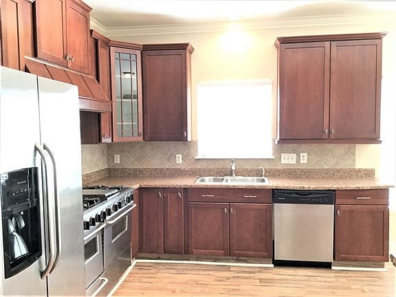 5th image of 8535 Cedar Hollow Ln