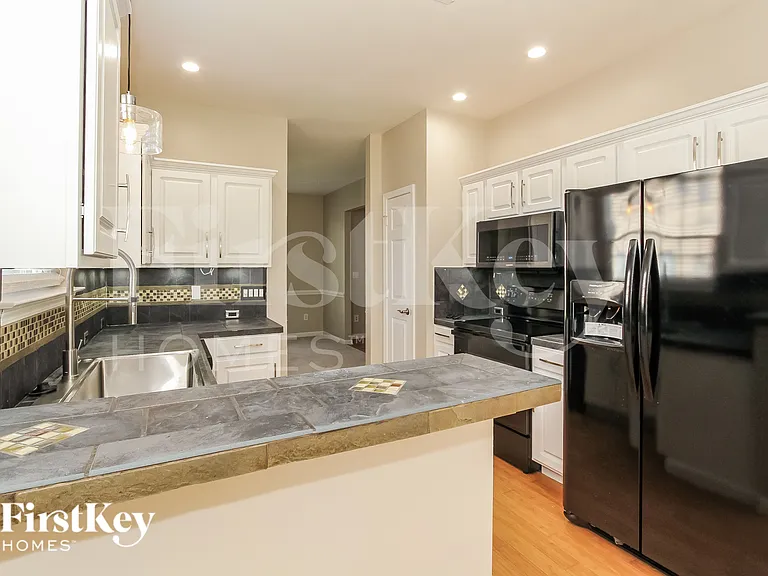 133 Autry Ave — Photo 9
