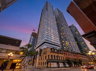 8 Cumberland St #2606, Toronto, ON M4W 1J5