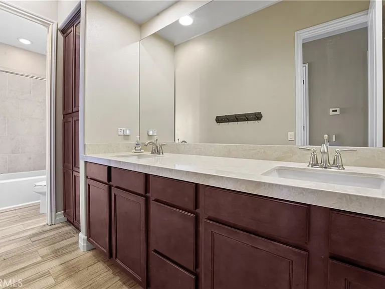 46073 Roudel Ln — Photo 21