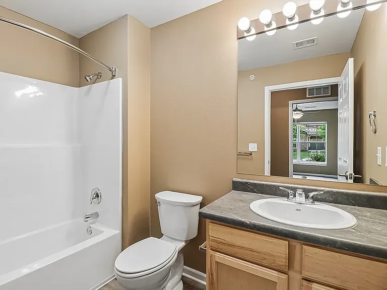 The Orchards Apartments — Photo 23